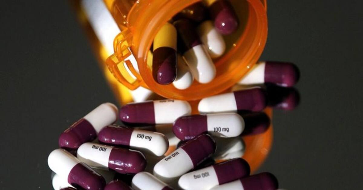 மருந்து நிறுவனங்களுக்கு செக்! டாக்டர்களுக்கான பரிசுப் பொருட்களை வர்த்தகச் செலவில் கணக்குகாட்ட முடியாது