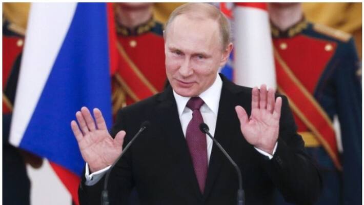 Putin directs authorities to start mass Covid19 vaccinations Putin directs authorities to start mass Covid19 vaccinations