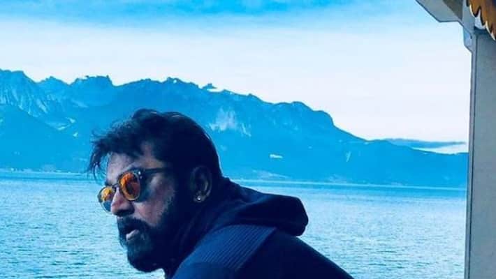 actor sarathkumar meet sooriyan movie producer actor sarathkumar meet sooriyan movie producer