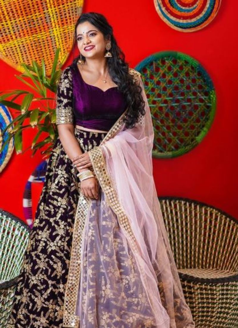 vijay tv pandian store serial actress vj chitu latest photos
