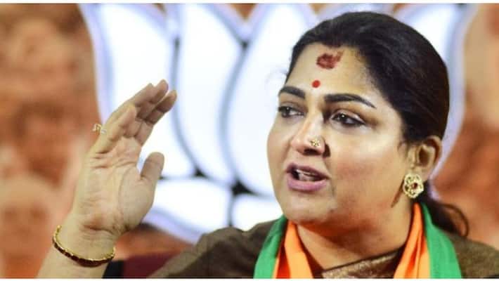 Jumping into the sea, wrestling is beautiful for the leader ..? Khushboo buys Rahul Gandhi left and right! Jumping into the sea, wrestling is beautiful for the leader ..? Khushboo buys Rahul Gandhi left and right!