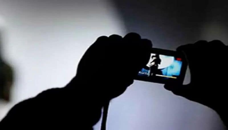 Nude video call scam, attempt to extort money with 54-year-old man 