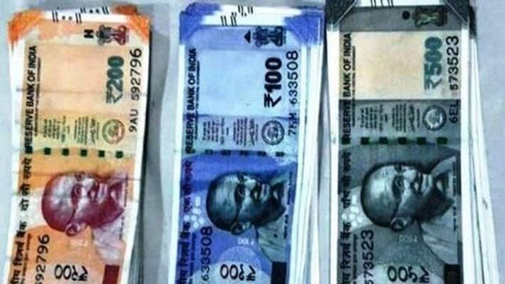 friend were printing 100, 200 and 500 notes in a rented shop in Jaipur, this was disclosed asa friend were printing 100, 200 and 500 notes in a rented shop in Jaipur, this was disclosed asa