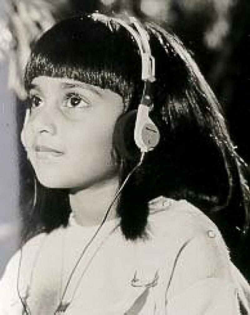 shalini ajith childhood rare photo gallery