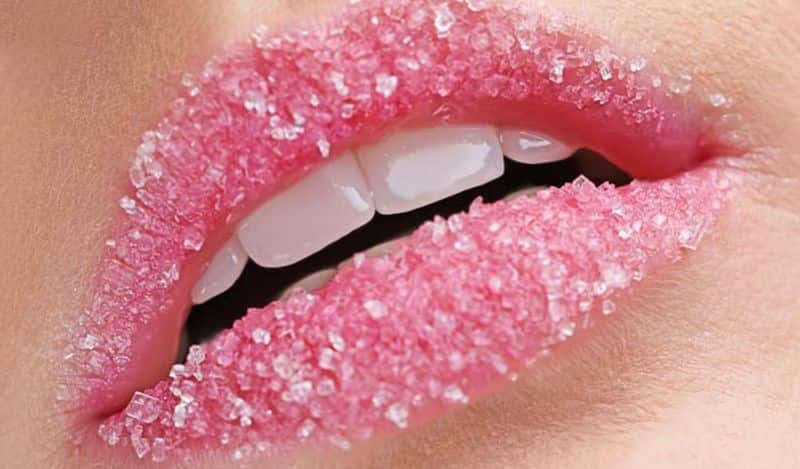Applying sugar on your lips can do wonders for you-dnm