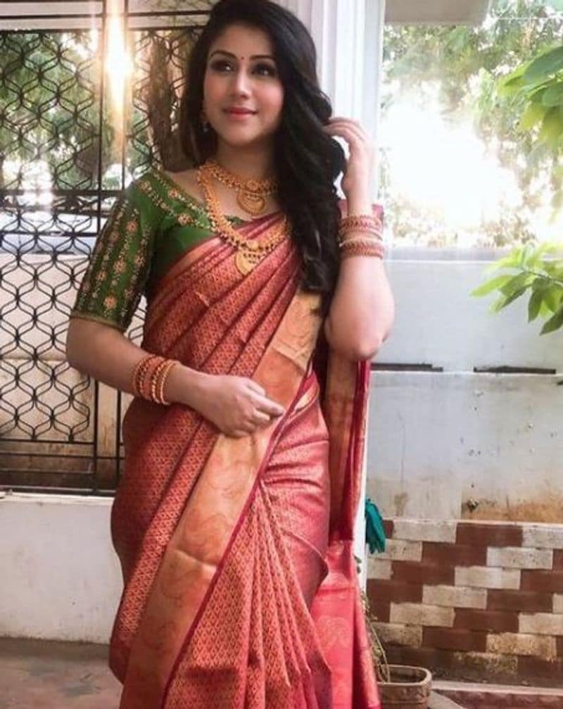 actress alya manasa bridal getup photo shoot goes viral