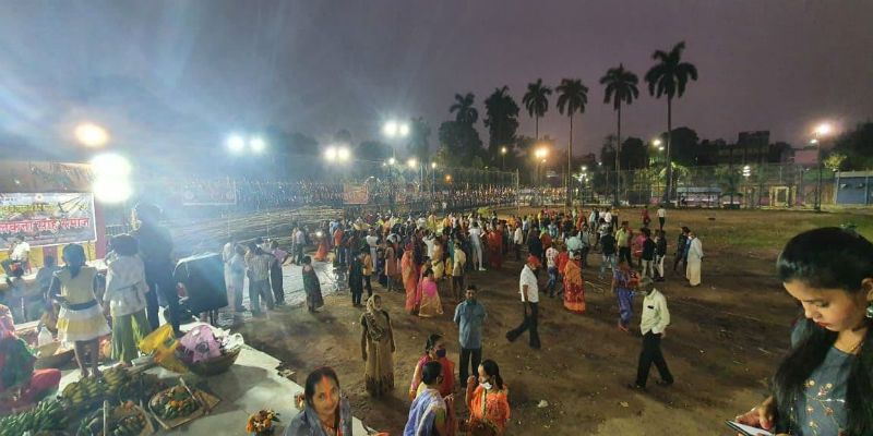 Santosh Mitra square arranged an artificial reservoir for Chhath Pujo at Kolkata ASB