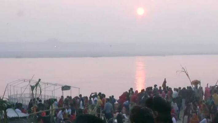 Chhath Puja ban at Rabindra Sarobar due to pollution RTB Chhath Puja ban at Rabindra Sarobar due to pollution RTB
