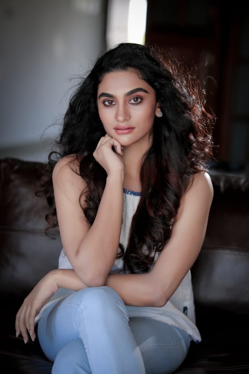 uthara sharath about experience of her debut in film acting