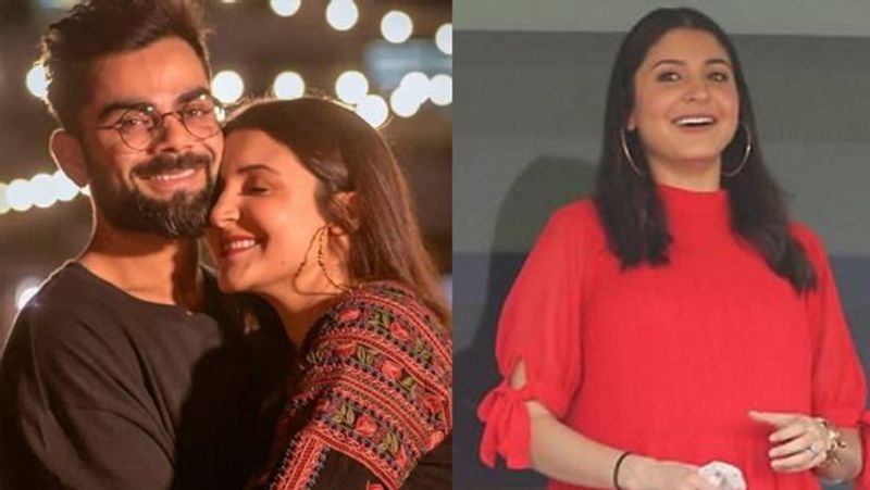 अनुष्का और विराट ने आईपीएल से पहले ही प्रेग्नेंसी की घोषणा की थी। दोनों ने अपने-अपने इंस्टाग्राम पर फोटो शेयर कर लिखा था- और अब हम तीन होने वाले है। ये खबर सुनते ही फैन्स ने उन्हें बधाई देना शुरू कर दिया था।
