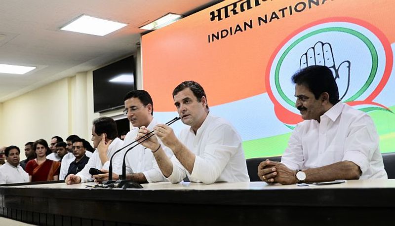 Ghulam Nabi Azad Congress Gandhis reformist 5-star culture-VPN