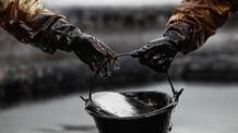 Indian refiners imported a total of 1.96 million barrels per day (bpd) of Russian crude oil in April
