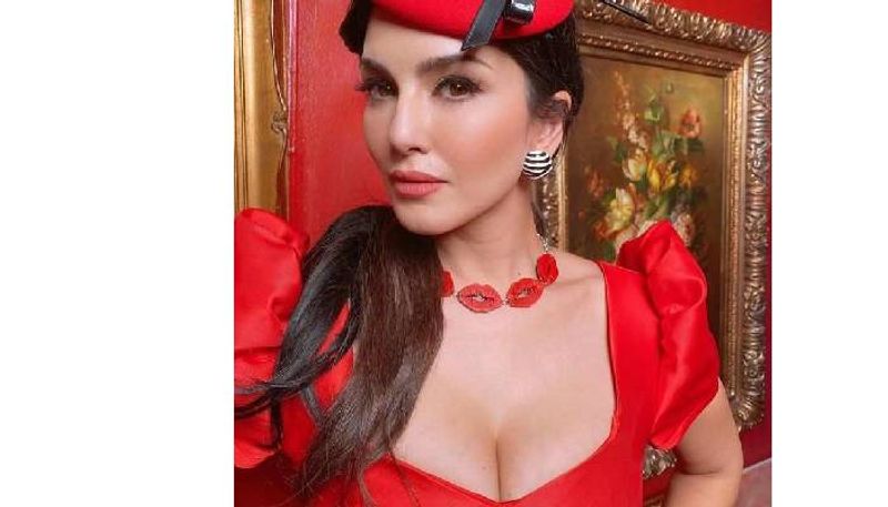 sunny leone in red dress