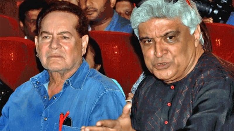 बता दें कि सलीम खान पहले स्क्रिप्ट राइटर नहीं बल्कि एक्टर बनना चाहते थे। इसीलिए वो इंदौर से मुंबई आए थे। शुरुआत में उन्हें छोटे-मोटे रोल भी मिले। उन्होंने करीब 14 फिल्मों में कैमियो रोल किए, लेकिन बतौर एक्टर कुछ खास नहीं कर पाए। बतौर एक्टर वो 'तीसरी मंजिल' (1966) और 'सरहदी लुटेरा', 'दीवाना' (1967) और 'वफादार' (1977) जैसी फिल्मों में नजर आ चुके हैं।