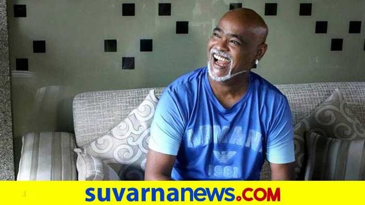 Former Team India Cricketer Vinod Kambli eyes batting consultant job in IPL 2021 Tournament kvn Former Team India Cricketer Vinod Kambli eyes batting consultant job in IPL 2021 Tournament kvn
