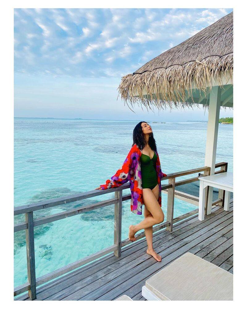 rakul samantha disha kajal relax in maldives with hot poses arj
