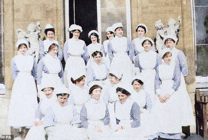 granddaughter identified women who worked as a nurse at the time of world war