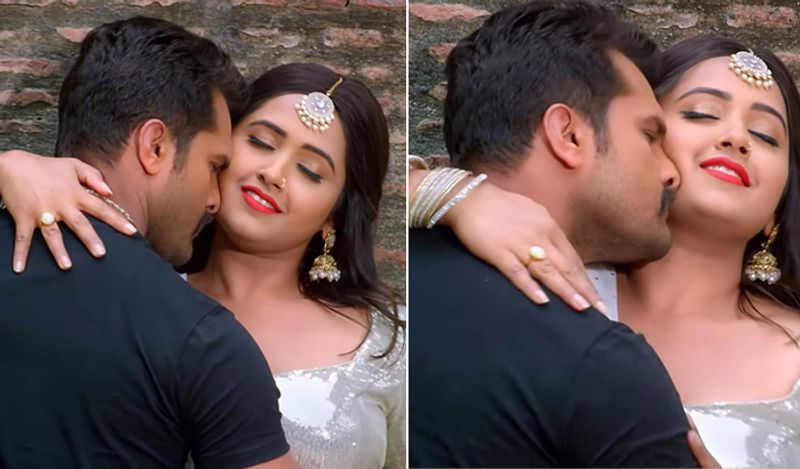 सोशल मीडिया पर वायरल फोटो में देखने के लिए मिल रहा है कि इसमें काजल राघवानी ने बड़ी ईयरिंग्स, खुले बाल और मांग टीका पहन रखा है। वही, शादीशुदा खेसारी को फोटो में काजल के साथ रोमांटिक मूड में देखा जा सकता है।