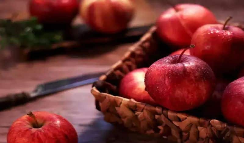 how to eat apple with peel or without peel in tamil mks