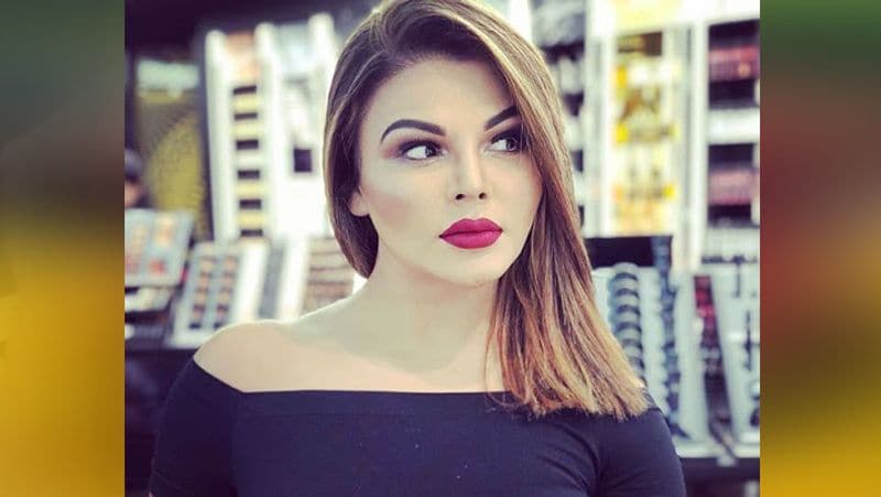 Rakhi Sawant's controversial statement: When actress called whole India 'gutter'-SYT