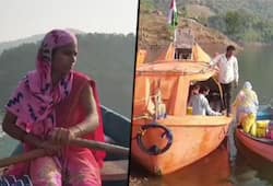 Anganawadi worker rows a boat for 18kms to deliver nutritious food to children