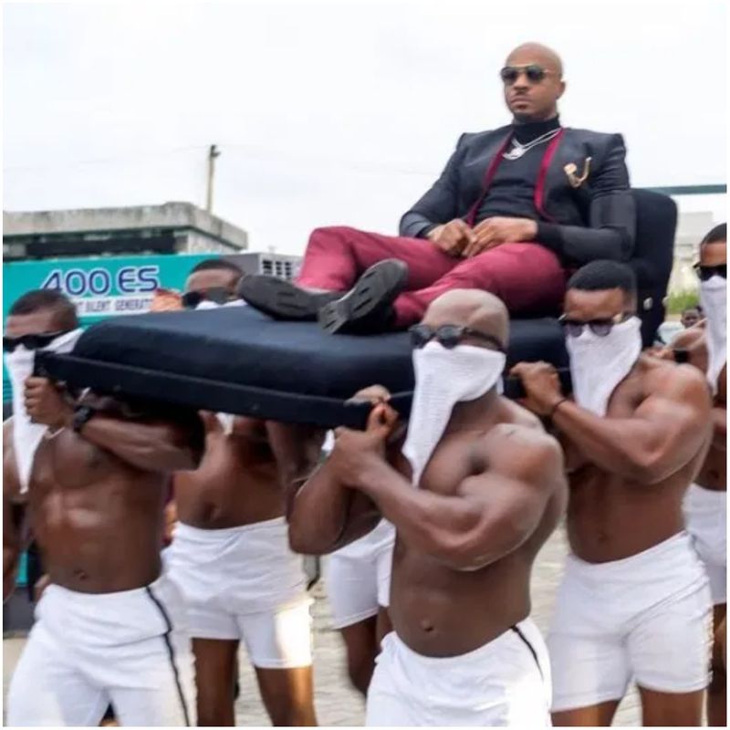Nigerian playboy rocks up to wedding with six pregnat womens