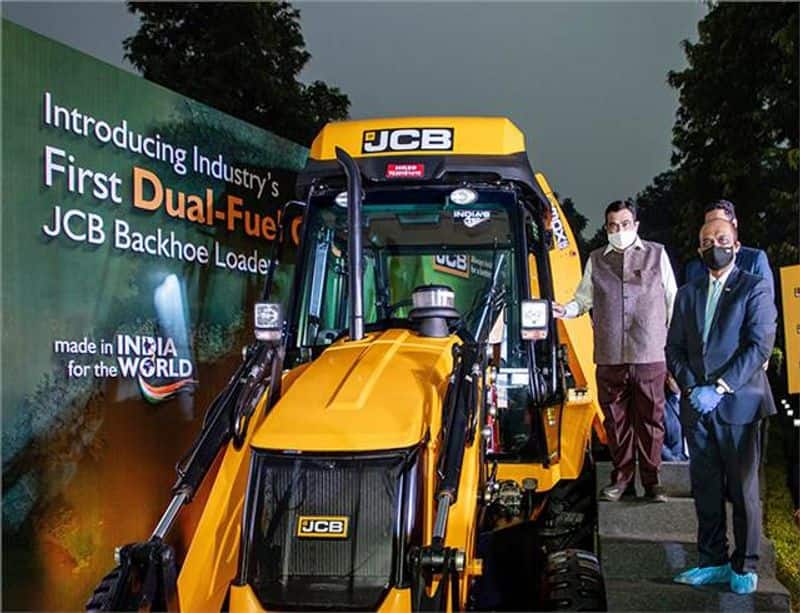 JCB India launches first dual-fuel CNG run backhoe loader