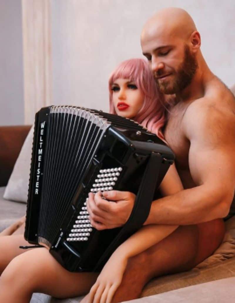 Bodybuilder ties the knot with his sex doll a year after proposing to her dpl