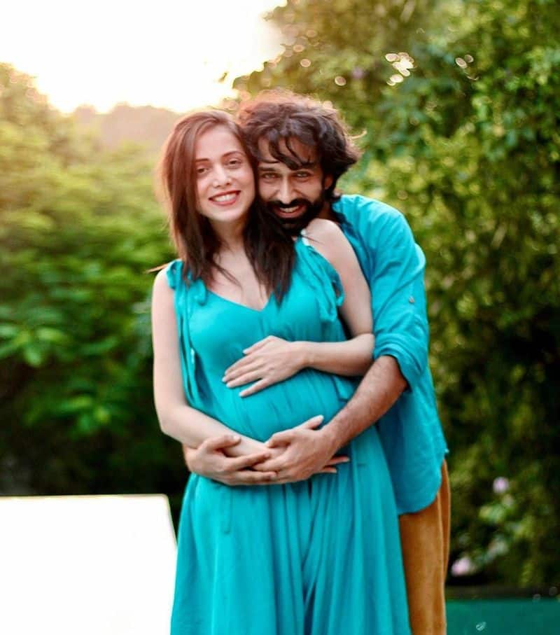 Anushka Sharma-Virat Kohli to Kareena Kapoor-Saif Ali Khan: Couples who embraced parenthood within lockdown-ANK