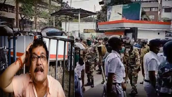 BJP workers lash out at the delay in construction of Majerhat bridge police lathi-charge kpl BJP workers lash out at the delay in construction of Majerhat bridge police lathi-charge kpl