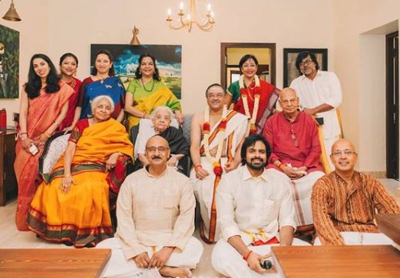 gitanjali selvarahavan family function photo goes viral