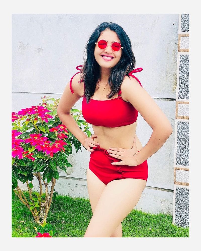kannada actress sara annaiah bikini photos shake social media arj