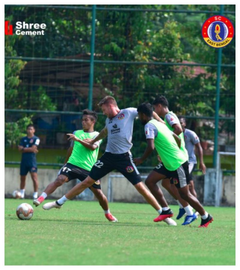 East bengal will go for allout attack in first derby of ISL 2020,says Robbi fowler spb