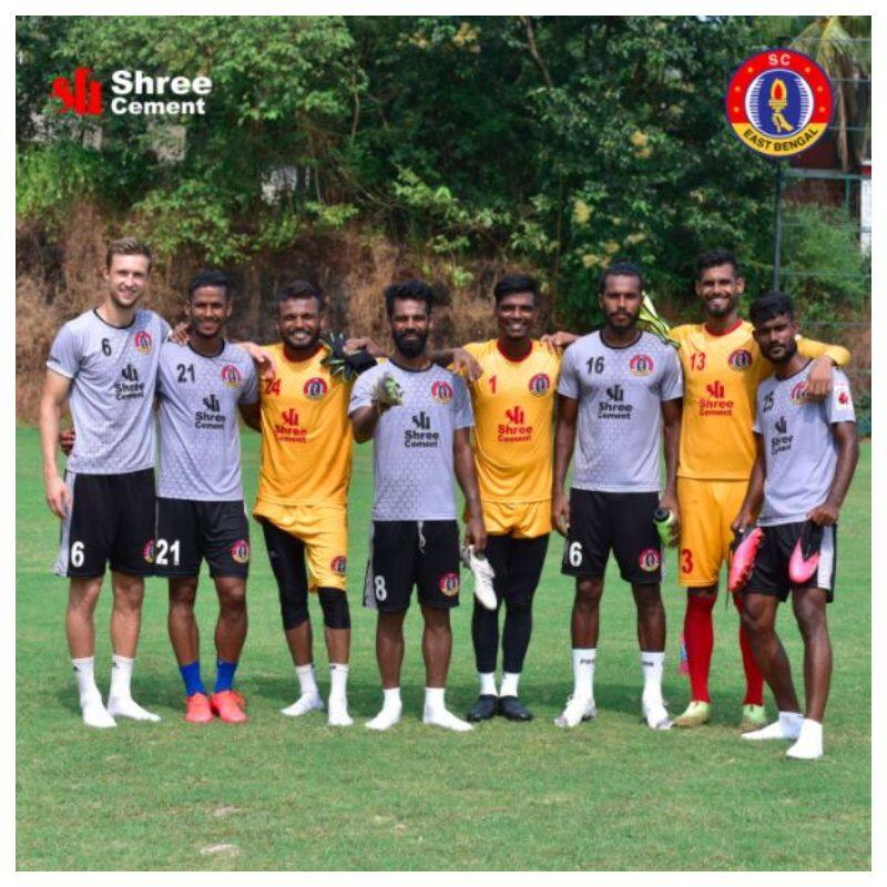 East bengal will go for allout attack in first derby of ISL 2020,says Robbi fowler spb