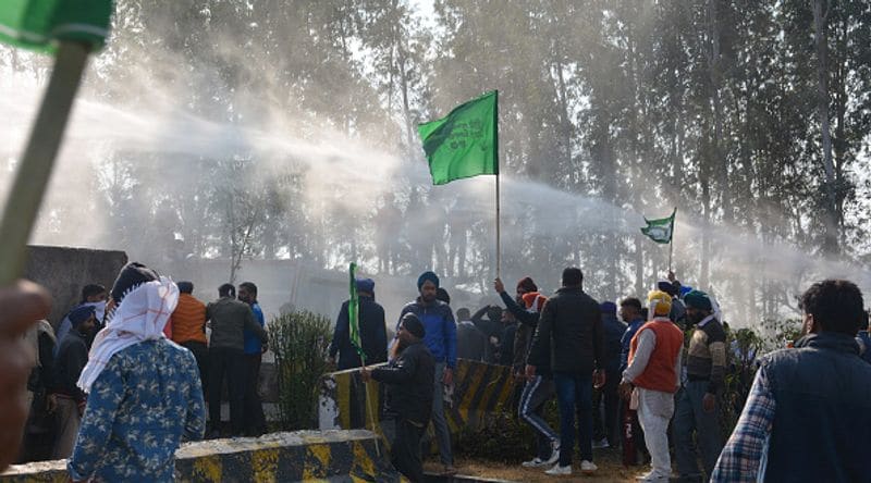 Delhi Chalo Farmers and police clash on the Delhi border