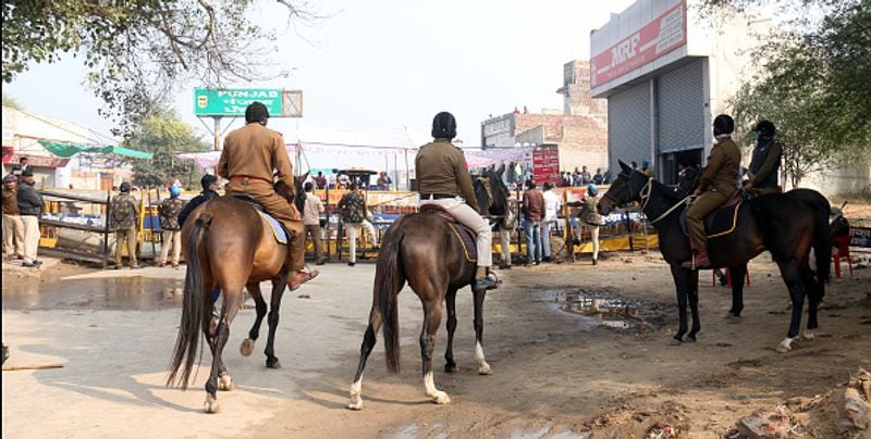 Delhi Chalo Farmers and police clash on the Delhi border