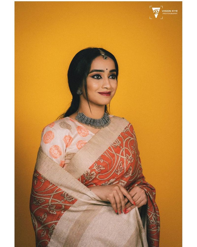 vindhya medapati sexi sari photos viral on social media arj