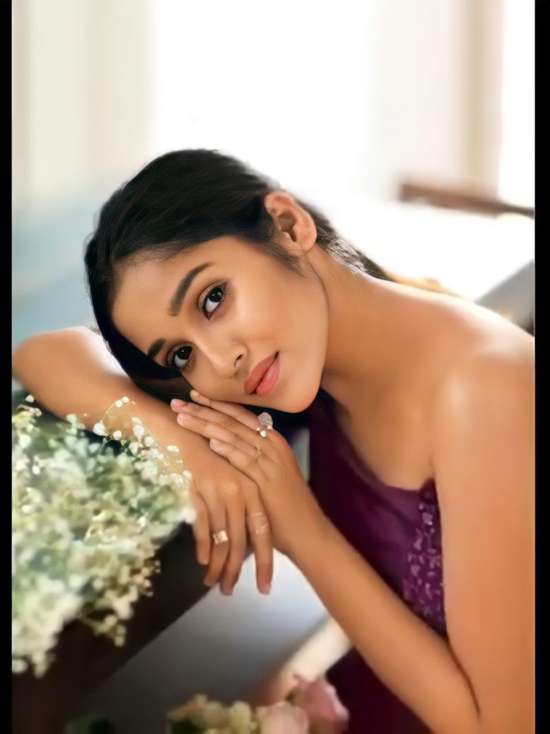Anikha surendran Birthday special photo gallery
