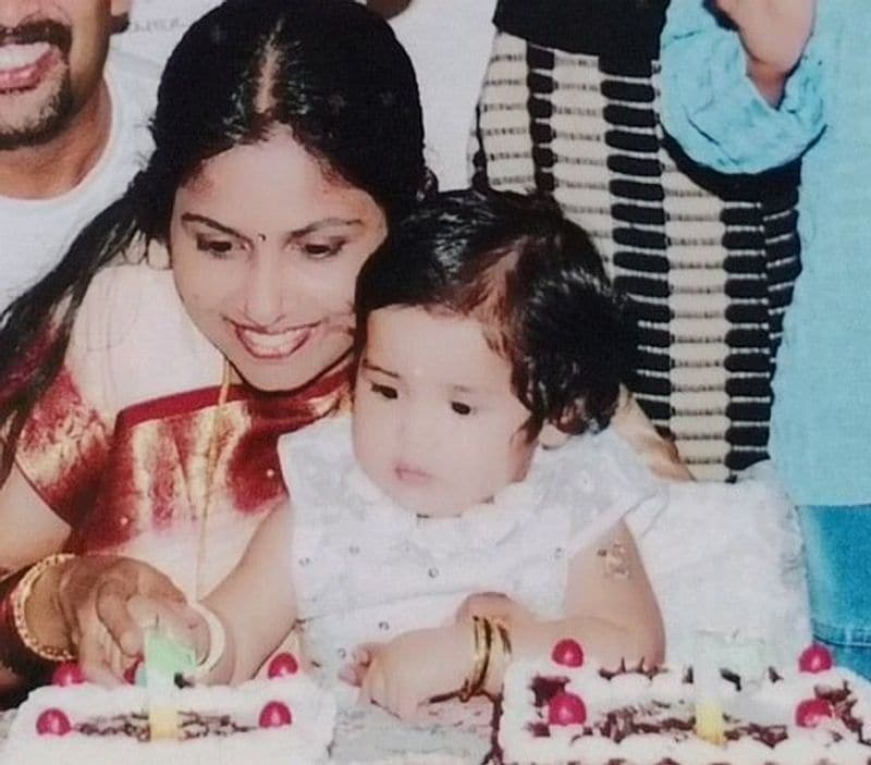 Anikha surendran Birthday special photo gallery