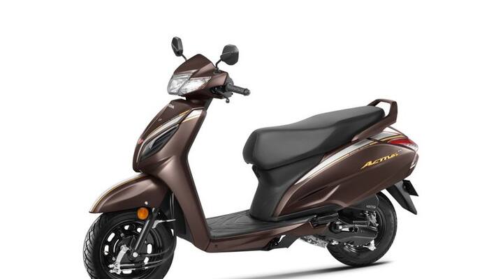 Chandigarh man spend RS 15 lakh for fancy registration number to honda activa scooter ckm Chandigarh man spend RS 15 lakh for fancy registration number to honda activa scooter ckm