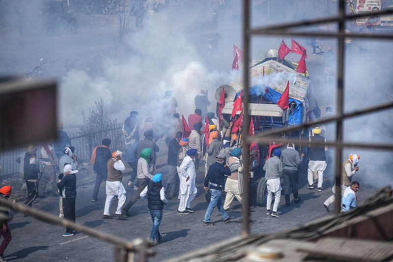 delhi chalo march farmers protest continues on third day photo story