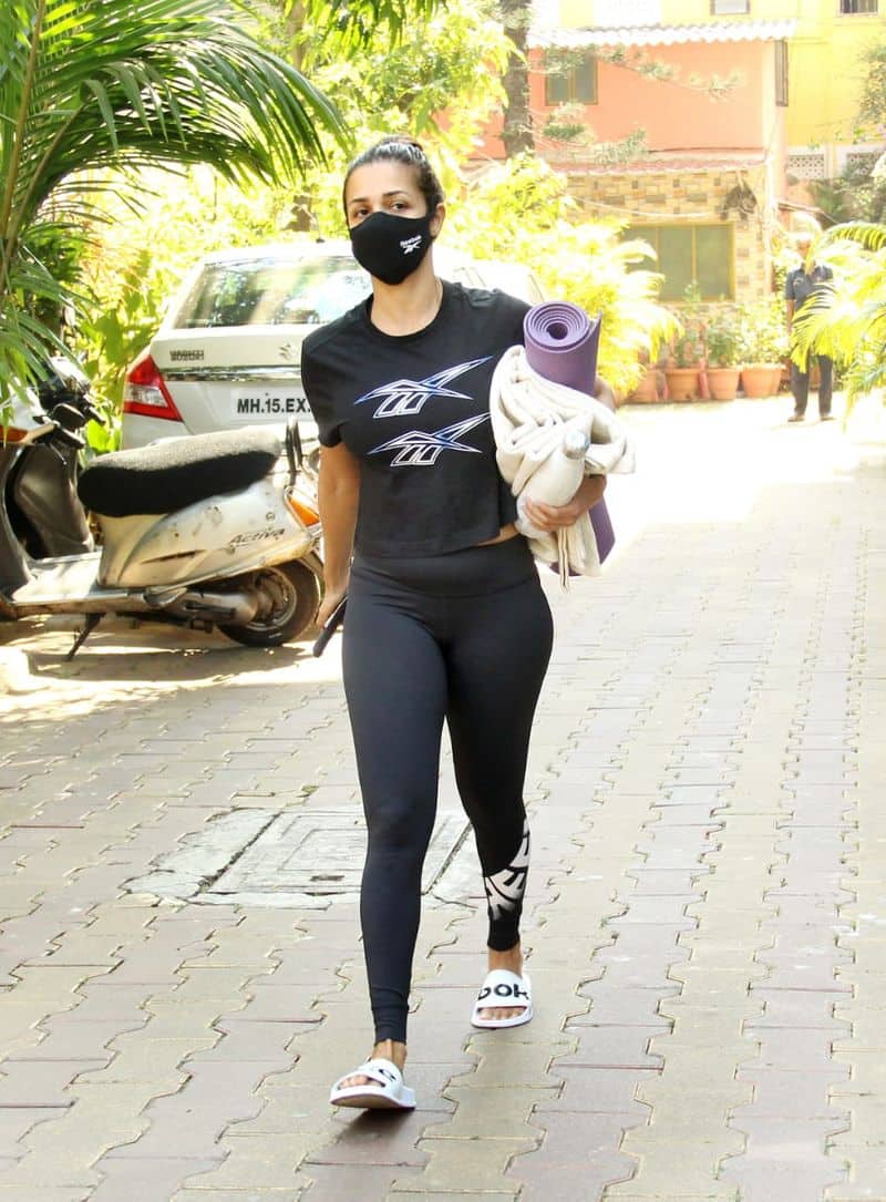 Malaika Arora in Rs 800 crop top and tights attends yoga class dpl