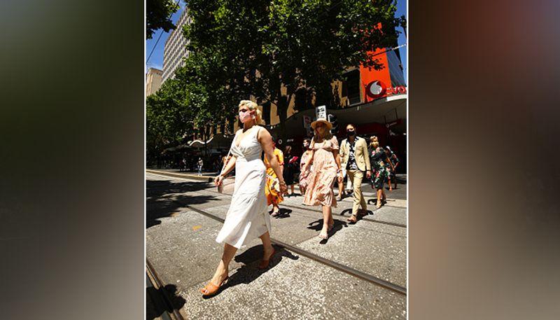 Fashion Melbourne Fashion Week designs pop-up models - gps