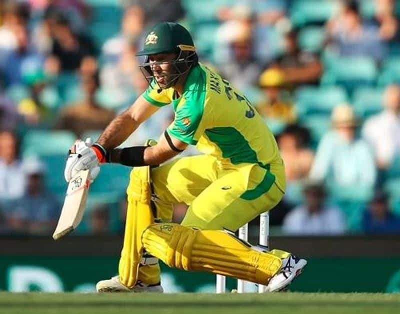 glenn maxwell asks sorry to kl rahul while playing well against india in first odi