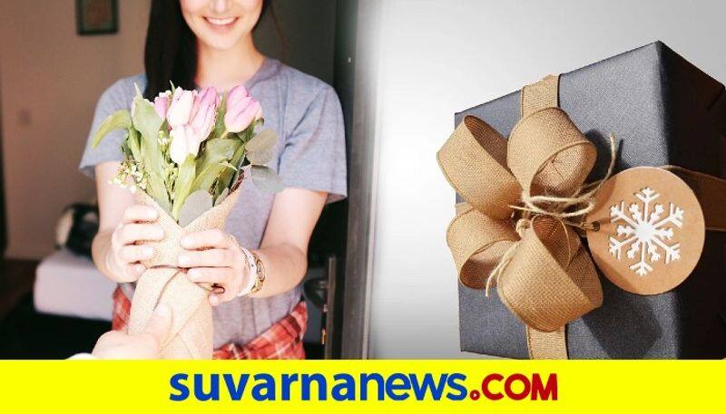 According to vastu shastra Do not give these types of gifts