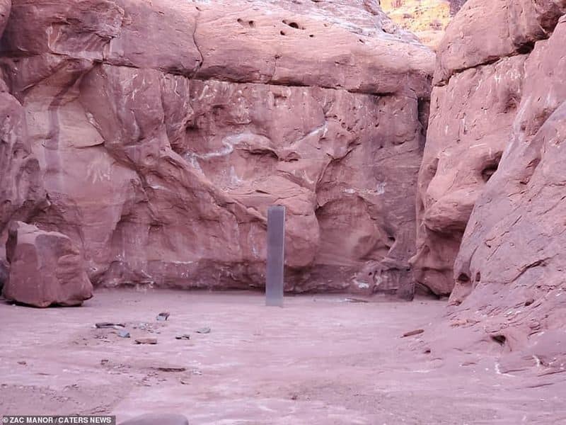 mysterious metal monolith found in the Utah desert in the United States is missing