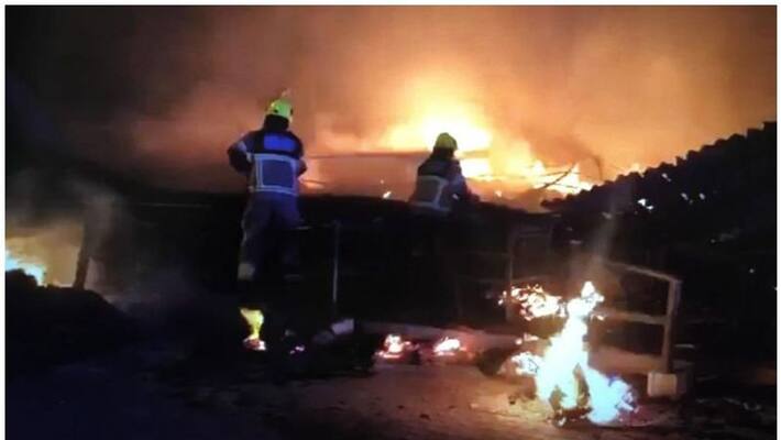 Fire breaks out in Souq Al Juma in Masafi Fujairah Fire breaks out in Souq Al Juma in Masafi Fujairah