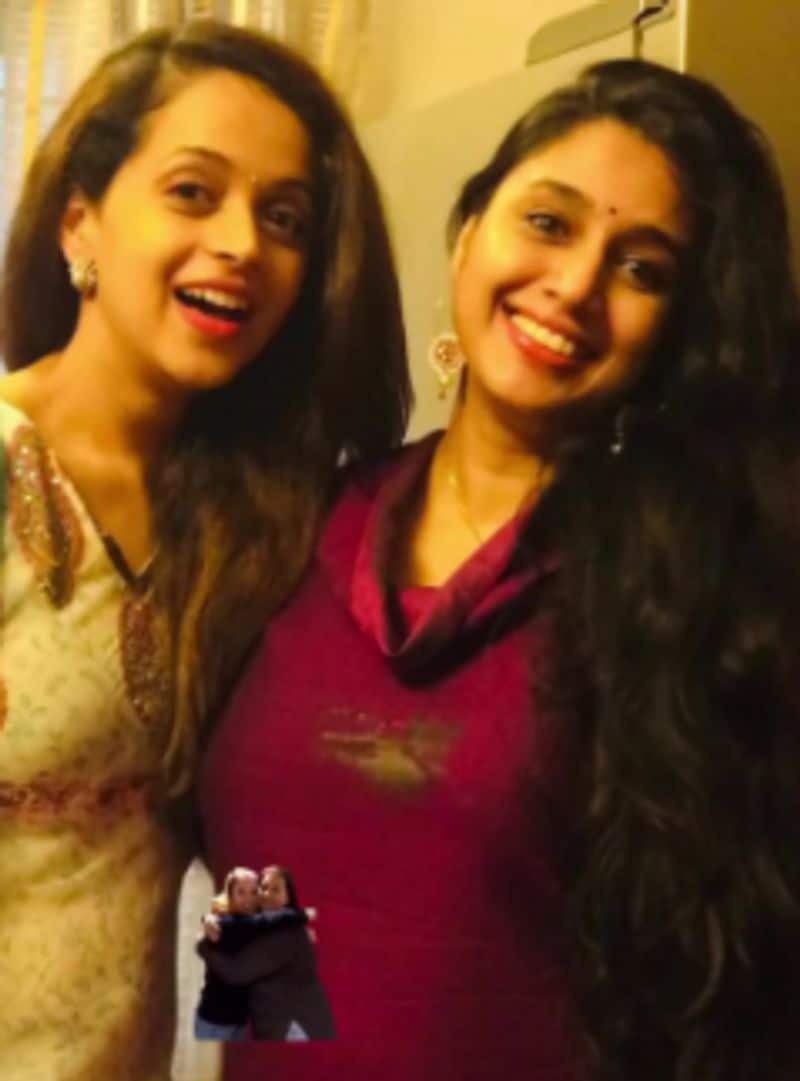 Bhavana and Manju Warrier wishes Samyuktha Varma