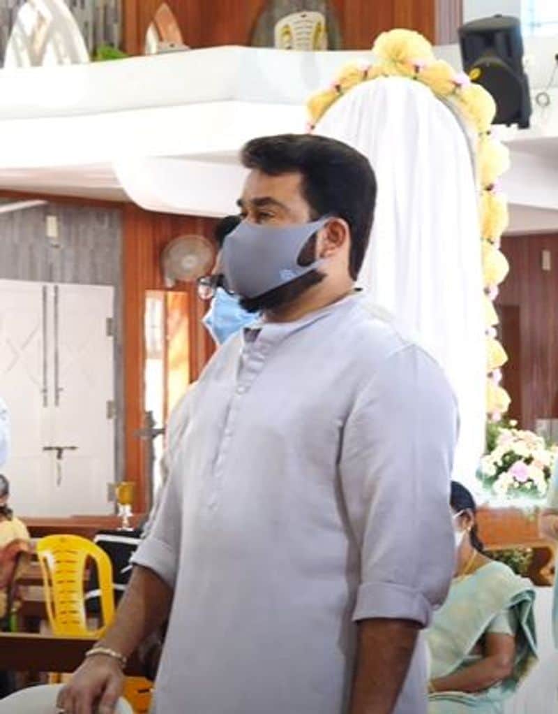 mohanlal participated in betrothal ceremony of antony perumbavoors daughter dr anisha