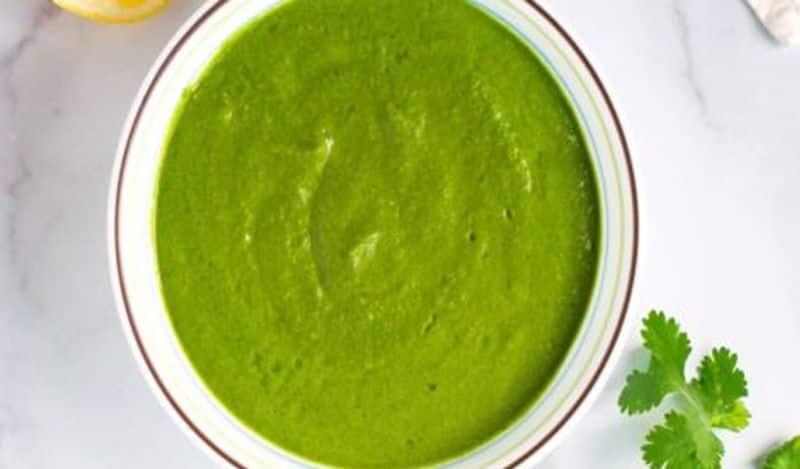make coriander chutney in this unique way at home with secret ingredient
